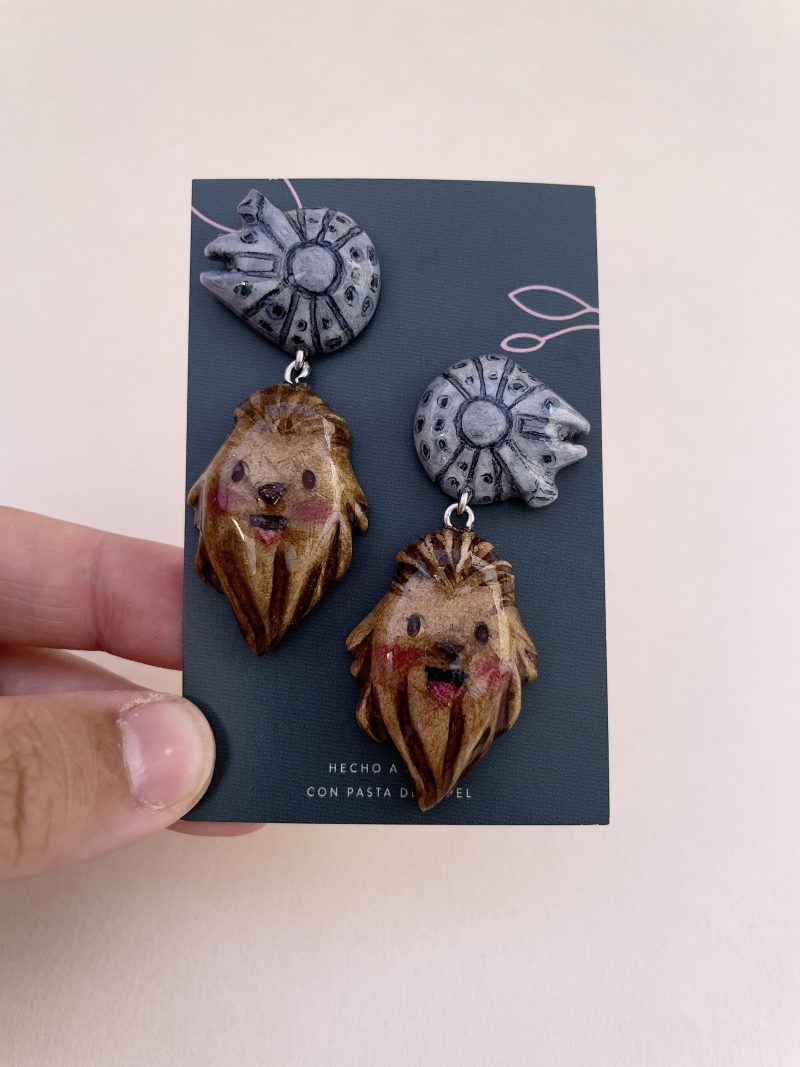 Pendientes Chewbacca grande y Halcón milenario