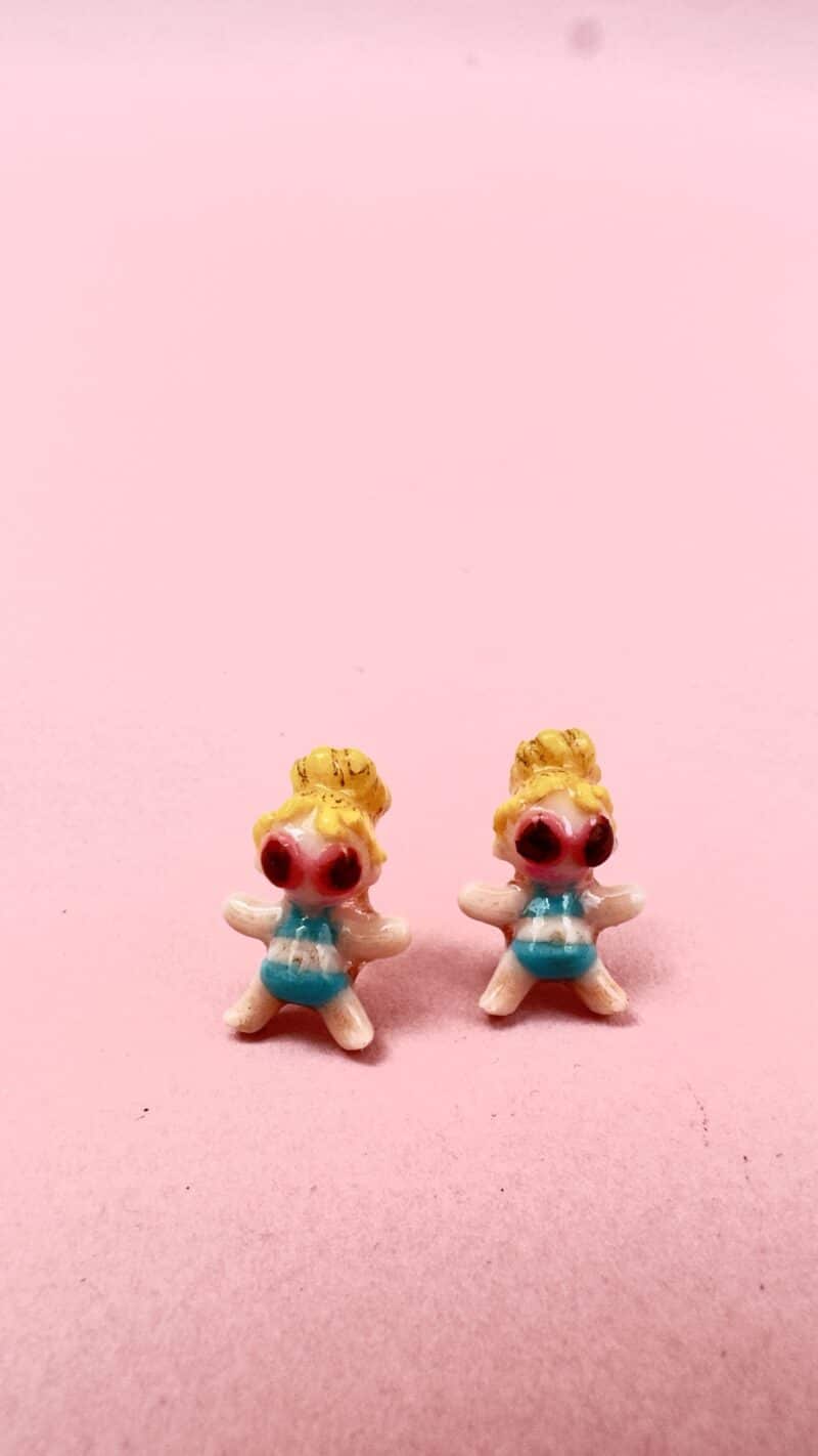 Pendientes boton niña parupu playa