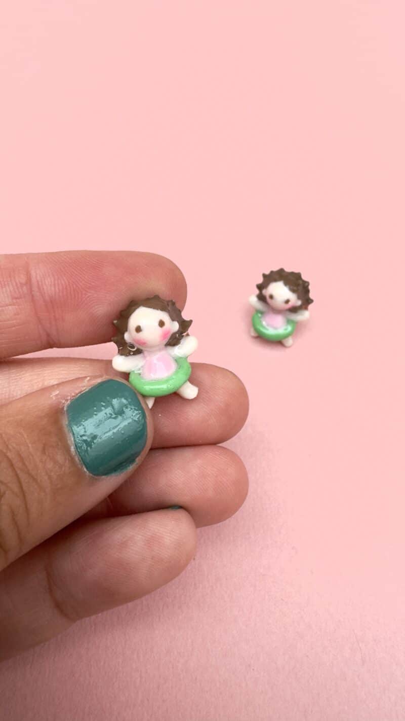 Pendientes boton niña parupu piscina